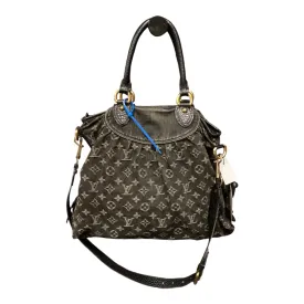 Crossbody Luxury Designer By Louis Vuitton, Size: Medium