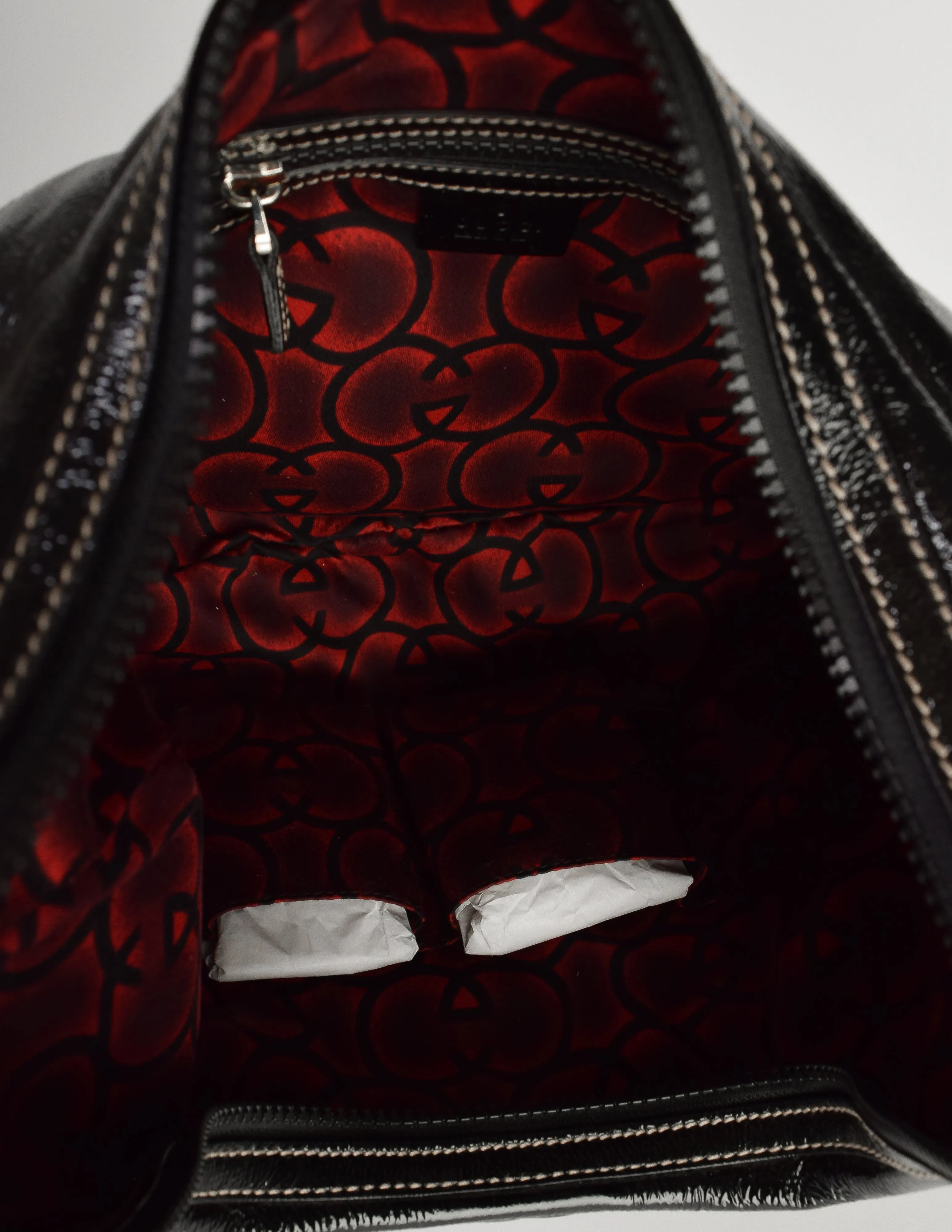 Gucci Vintage Black White Red GG Logo Quilted Snow Glam Hobo Bag
