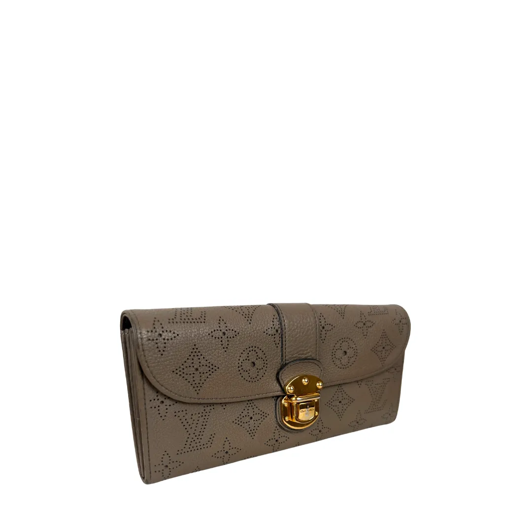 Louis Vuitton Grey Ebene Mahina Amelia Wallet