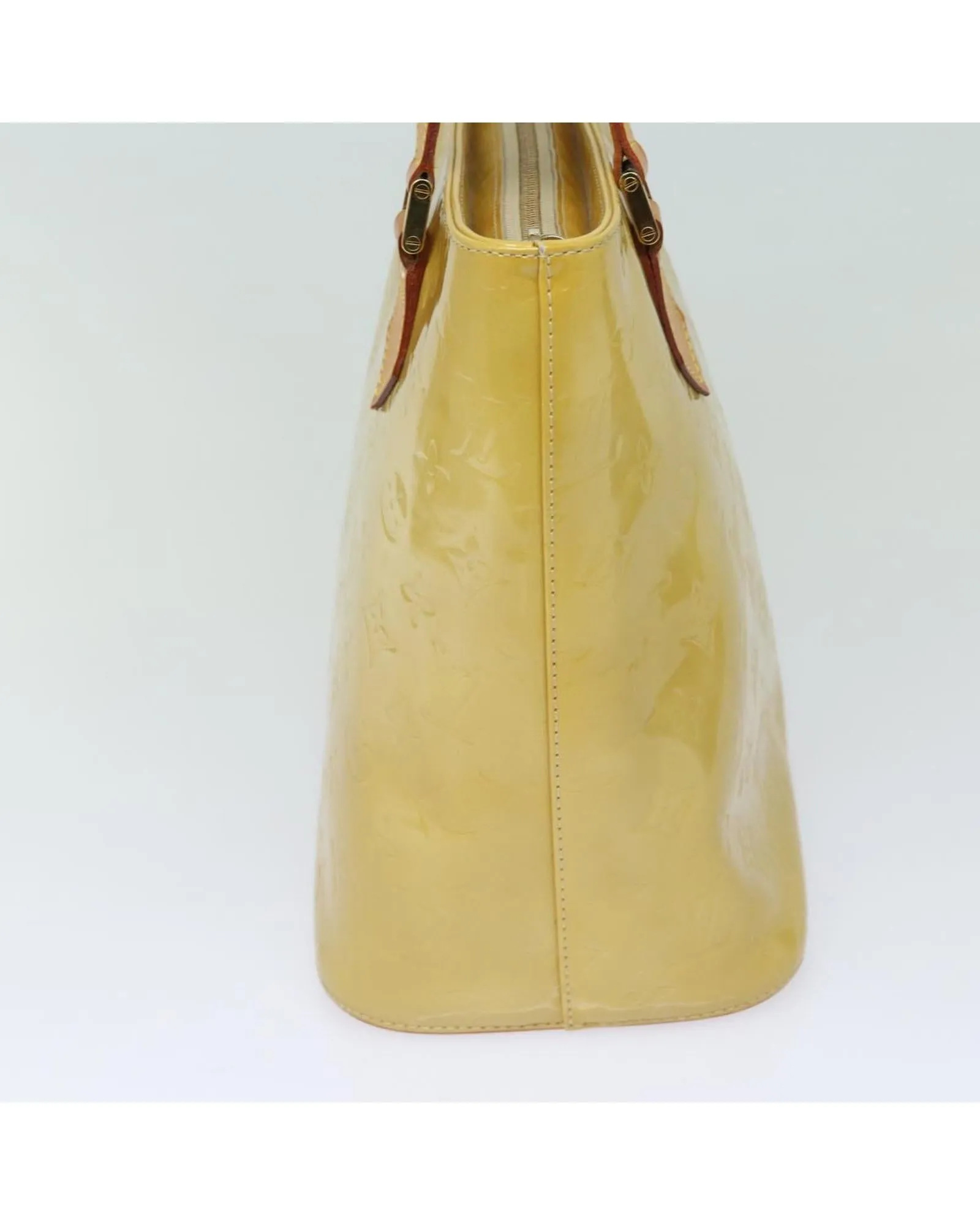 Monogram Vernis Patent Leather Handbag with Discreet Storage Smell