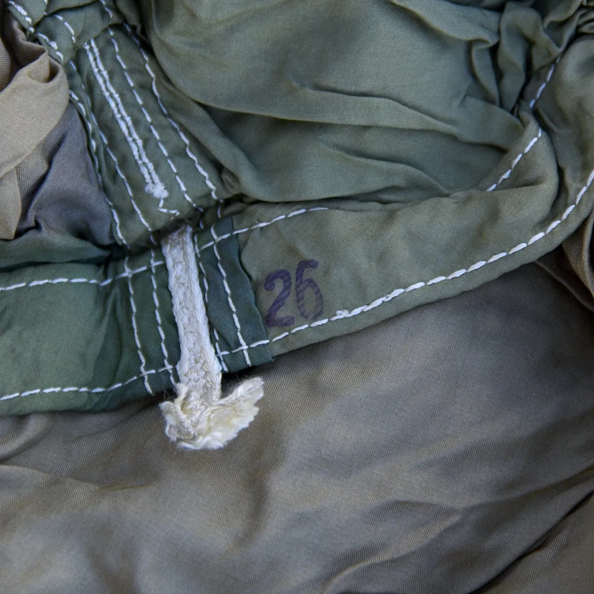 Original German WWII Luftwaffe Camouflage Fallschirmjager Paratrooper RZ20/36 Transitional Parachute with Bag