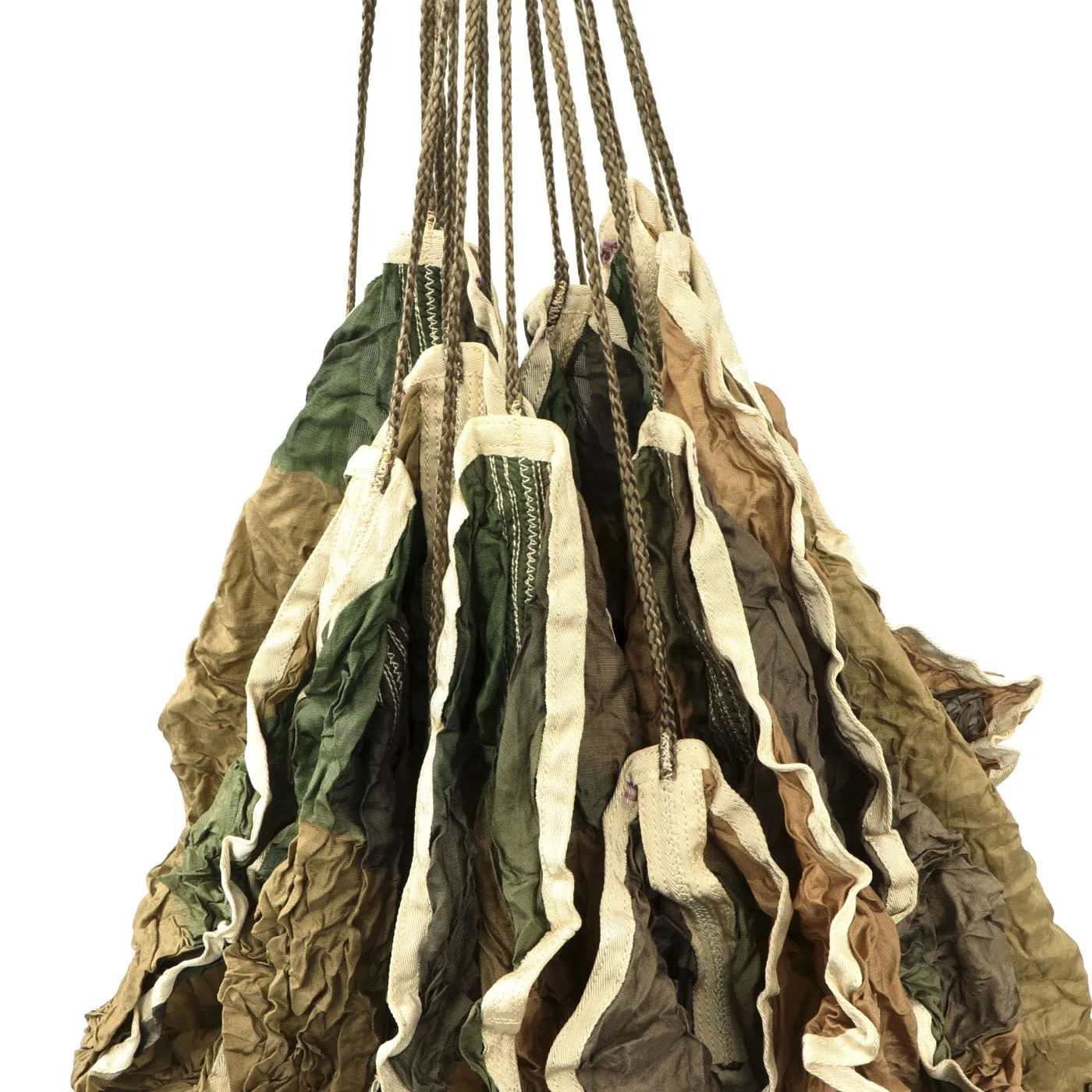 Original German WWII Luftwaffe Fallschirmjager Paratrooper RZ20 Camouflage Parachute in USGI Bring Home Box