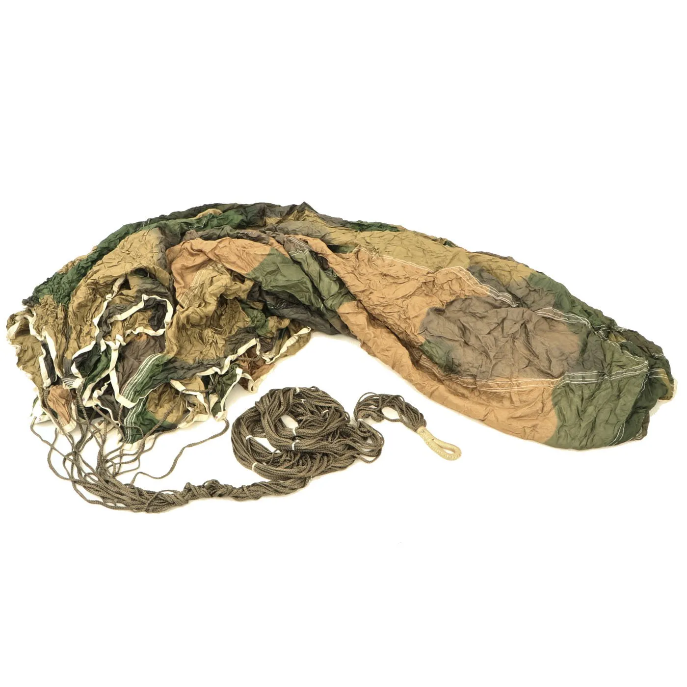 Original German WWII Luftwaffe Fallschirmjager Paratrooper RZ20 Camouflage Parachute in USGI Bring Home Box