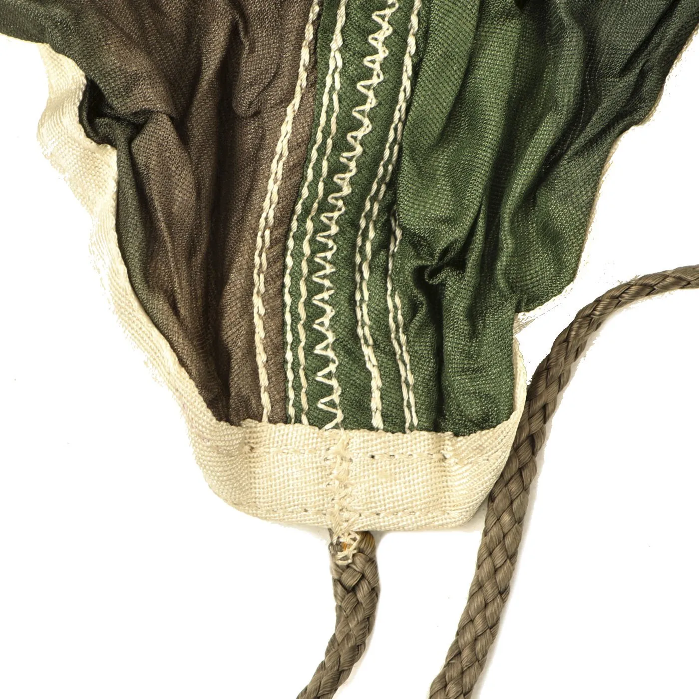 Original German WWII Luftwaffe Fallschirmjager Paratrooper RZ20 Camouflage Parachute in USGI Bring Home Box