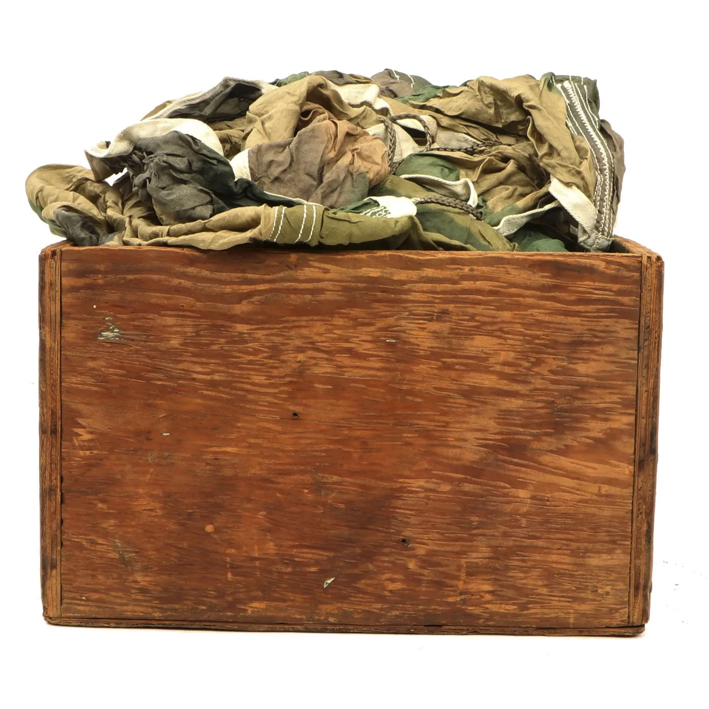 Original German WWII Luftwaffe Fallschirmjager Paratrooper RZ20 Camouflage Parachute in USGI Bring Home Box